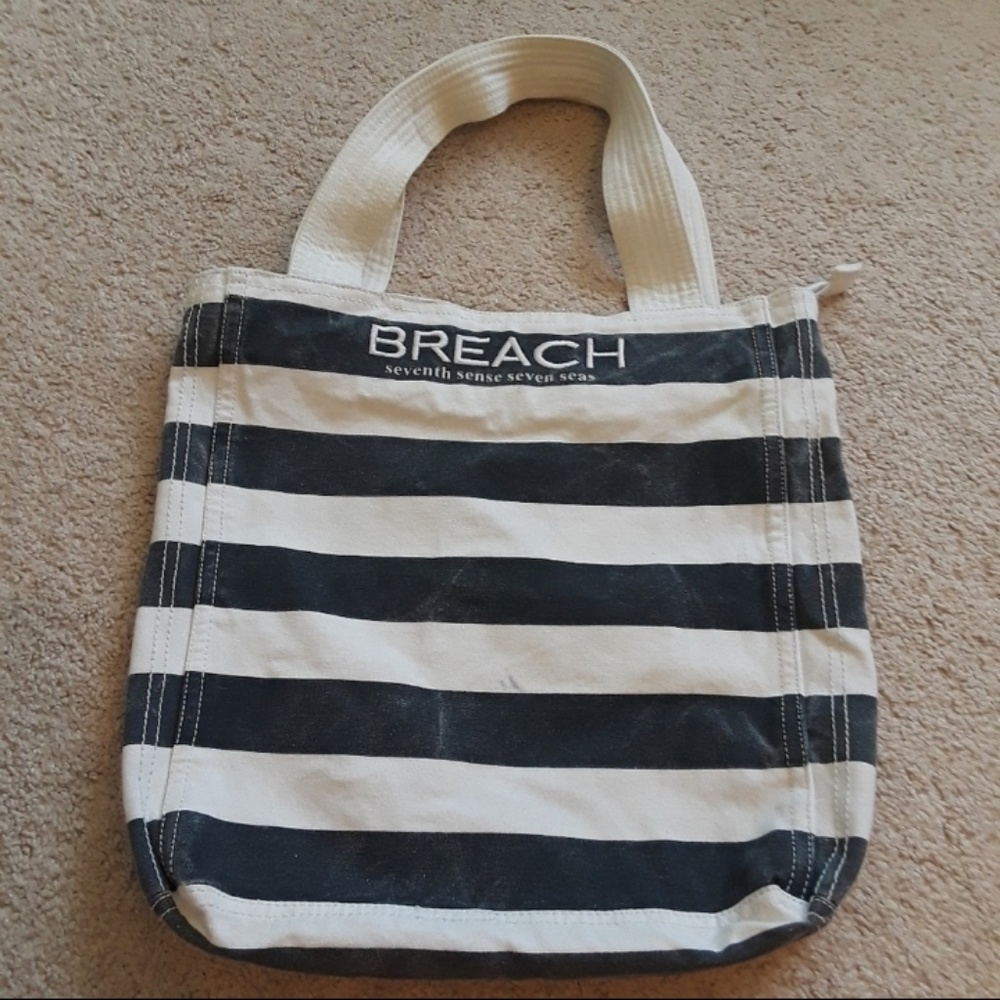 Breach | striped beach bag